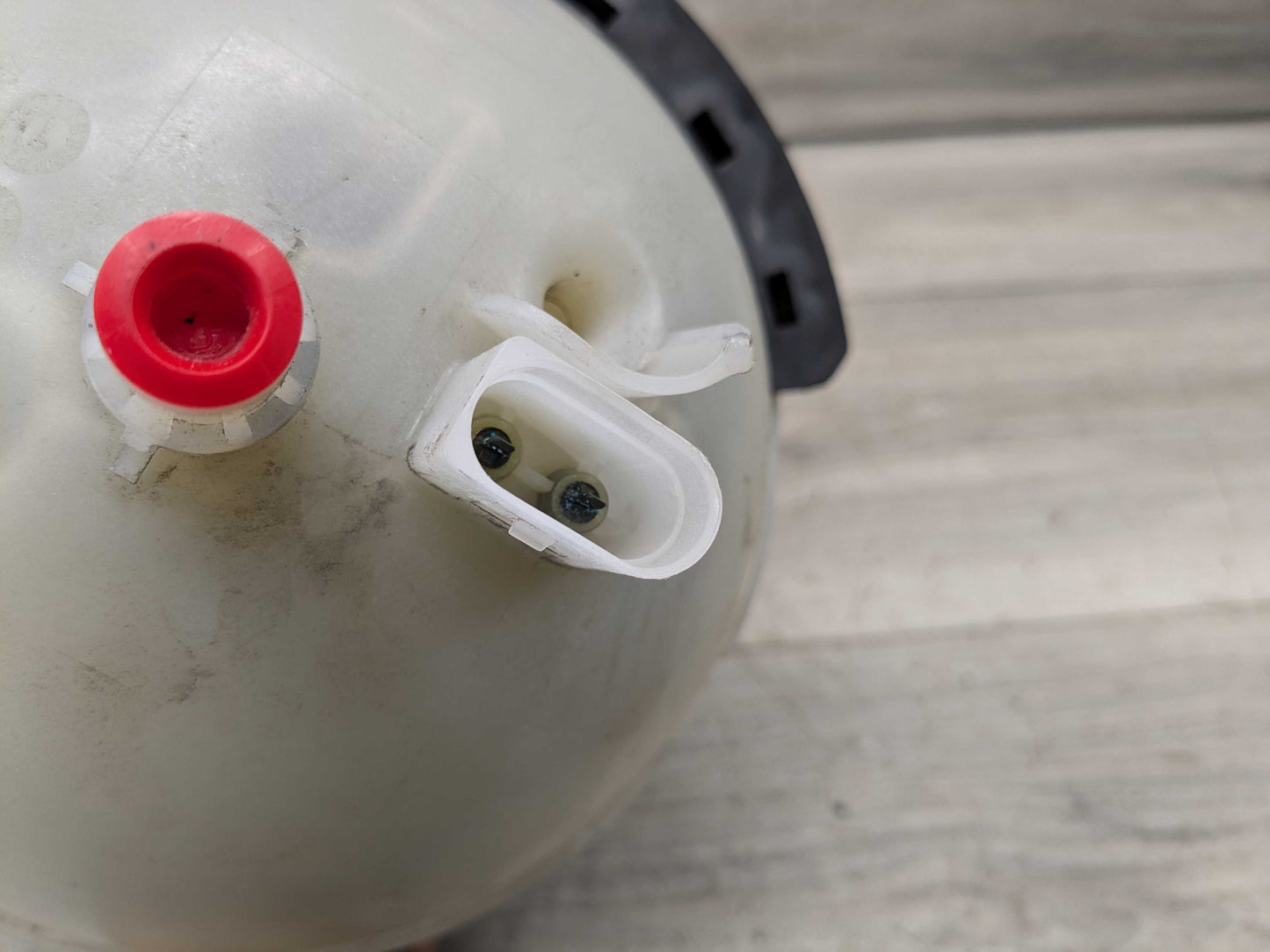 OEM BMW F22 F23 F30 F32 F33 F36 Coolant Overflow Reservoir Tank Bottle N20 N26