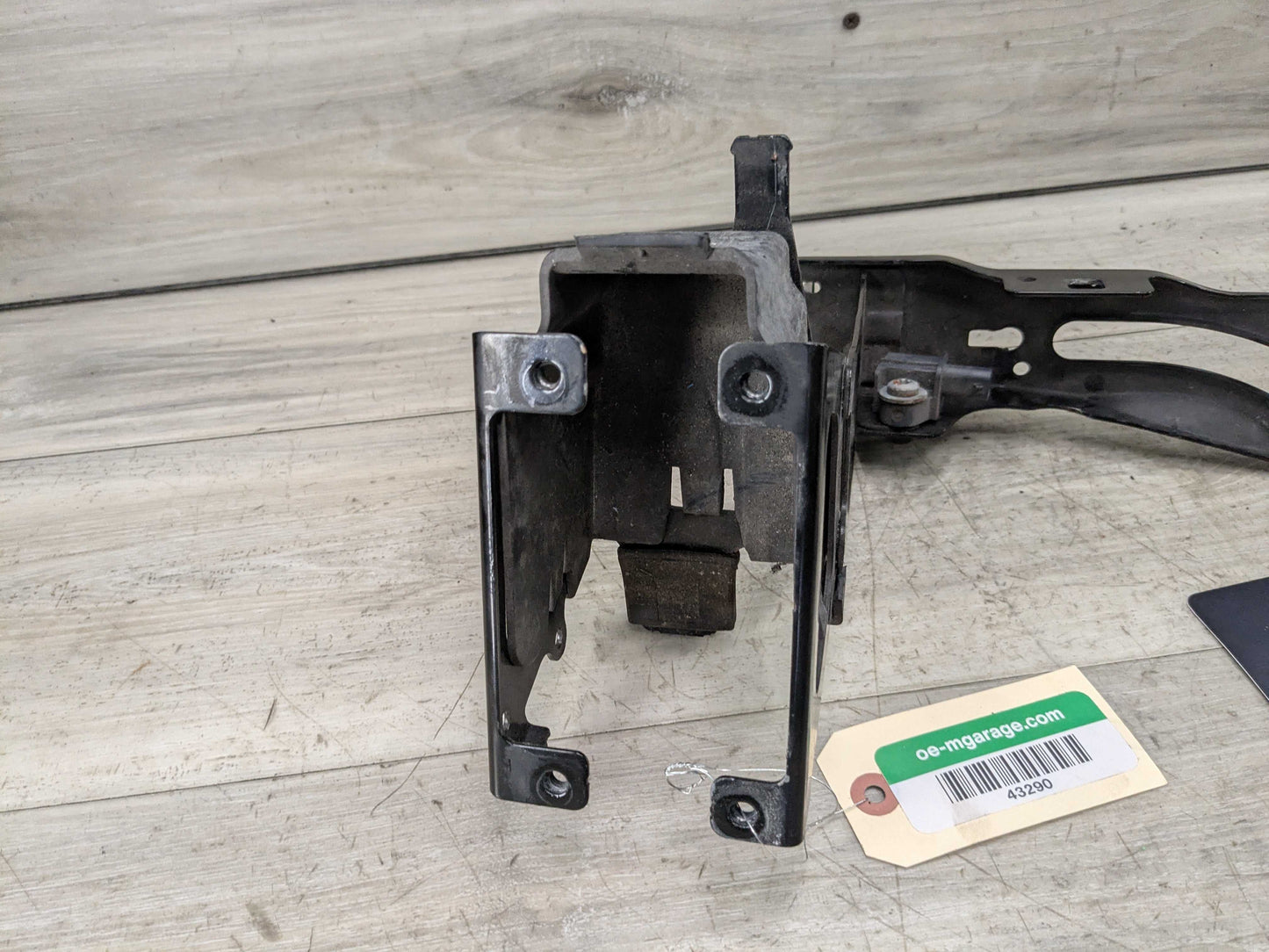 OEM BMW F30 F32 F33 F36 Front Right Passenger Headlight Support Mount Bracket