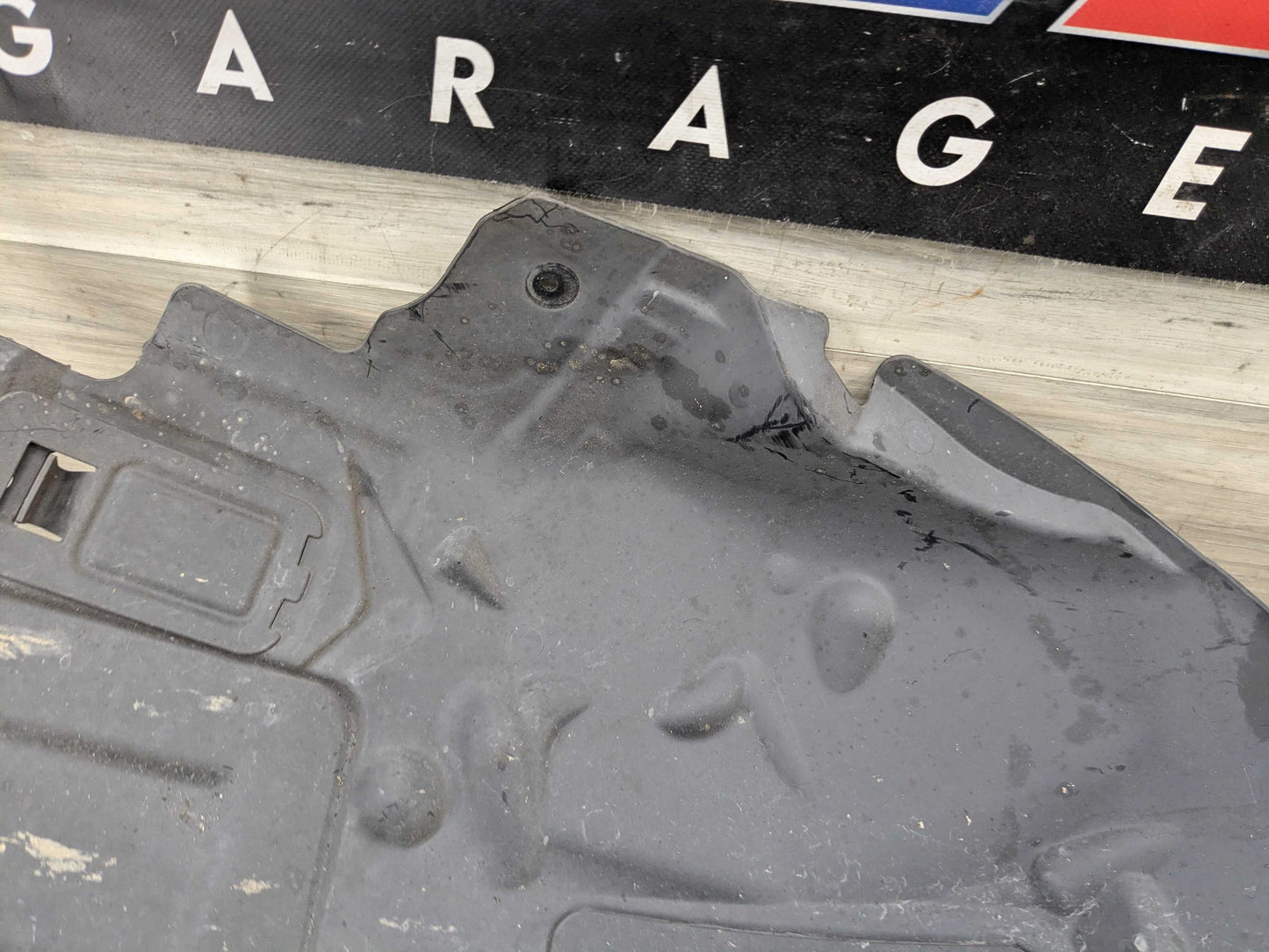 OEM BMW F30 328 330 335 34 Front Right Passenger Fender Liner Wheel Splash Guard