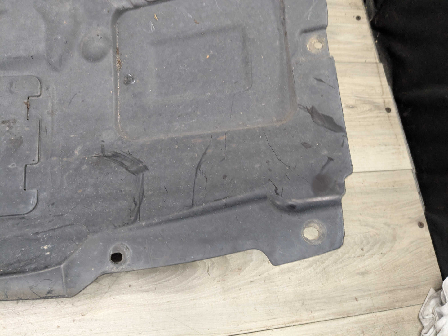 OEM BMW F30 328 330 335 340 Front Left Driver Fender Liner Wheel Splash Shield