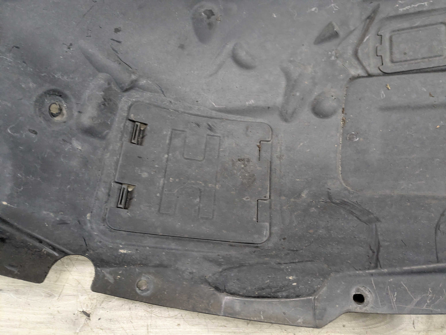 OEM BMW F30 328 330 335 340 Front Left Driver Fender Liner Wheel Splash Shield