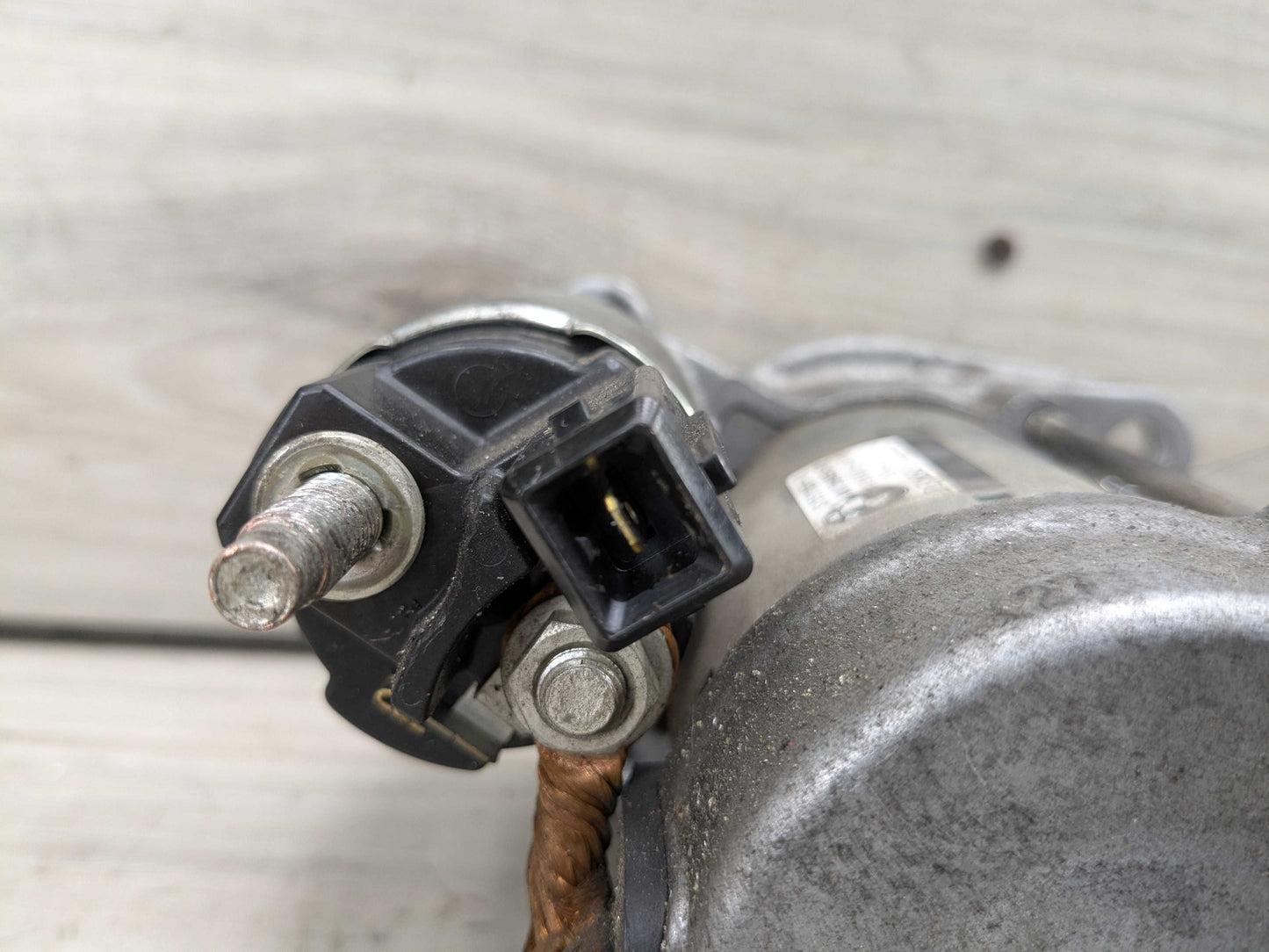 OEM BMW E82 E84 E88 E90 E92 E93 F10 F25 335 Engine N20 N55 Starter Motor DENSO