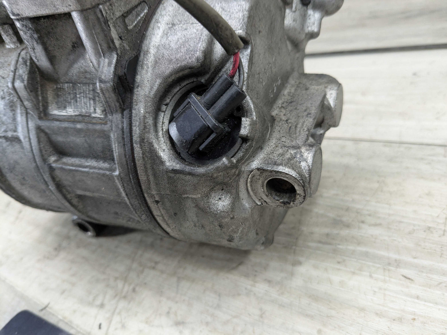 OEM BMW E82 E88 E89 E90 E92 E93 335 AC Compressor Clutch A/C Pump Pulley N54 N55