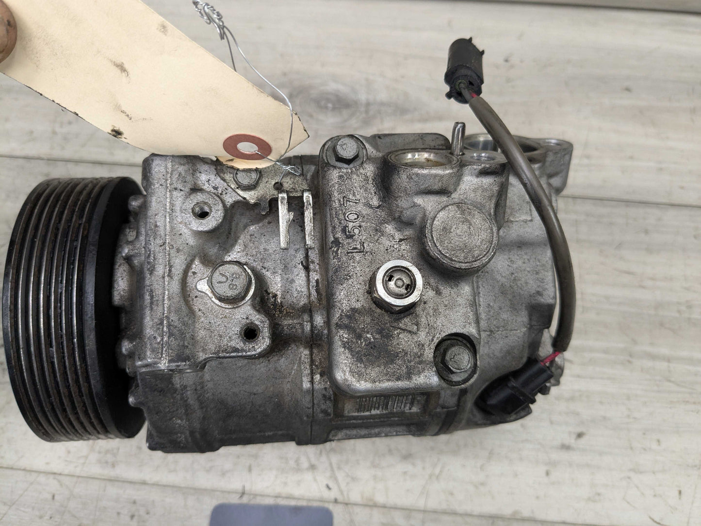 OEM BMW E82 E88 E89 E90 E92 E93 335 AC Compressor Clutch A/C Pump Pulley N54 N55