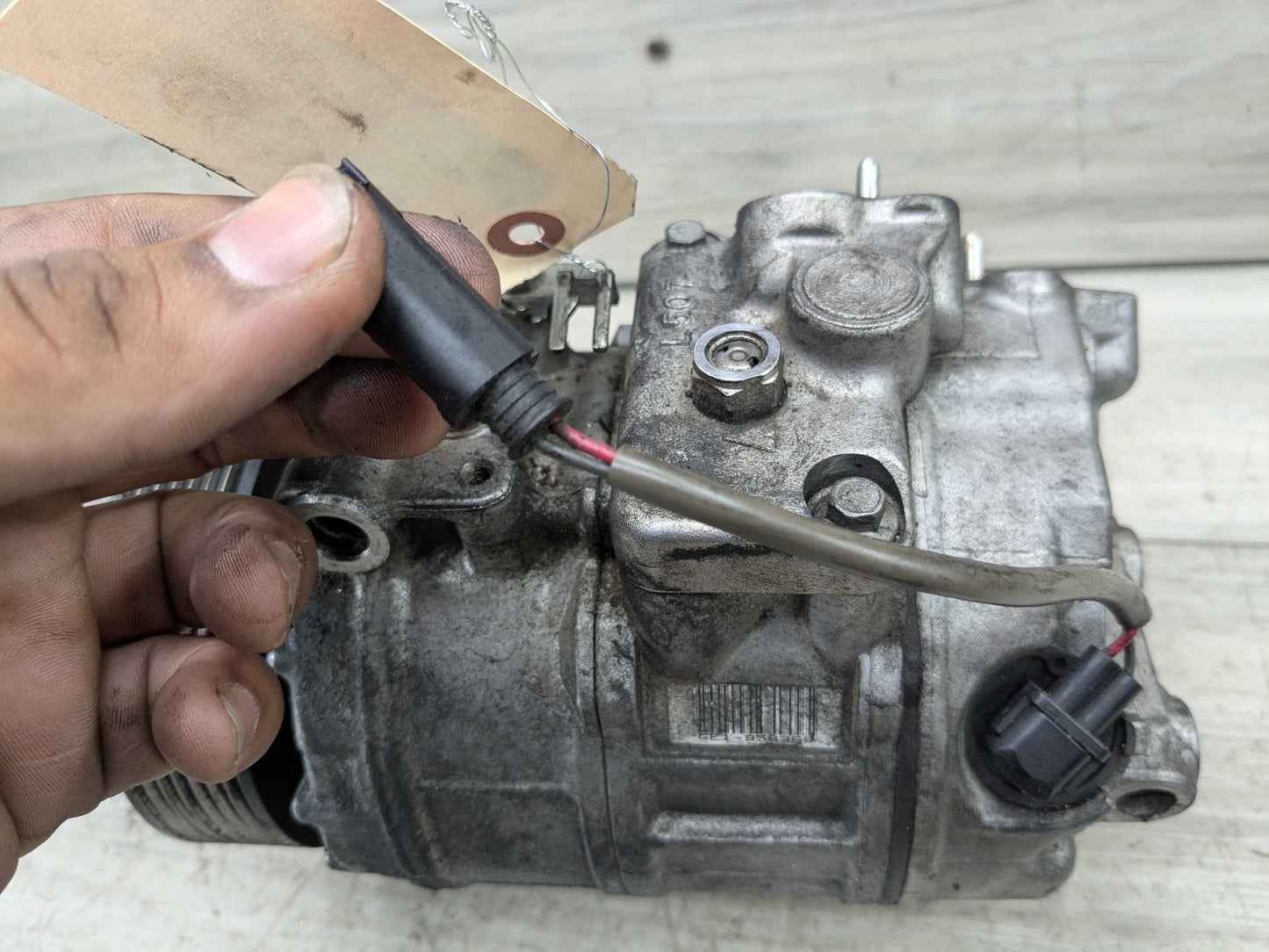 OEM BMW E82 E88 E89 E90 E92 E93 335 AC Compressor Clutch A/C Pump Pulley N54 N55