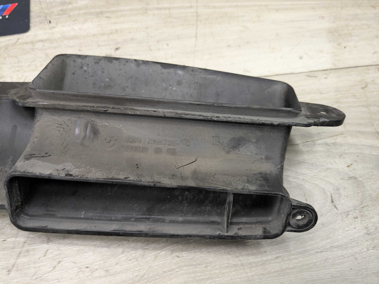 OEM BMW E84 E90 E92 E93 328 335 Engine Front Inlet Intake Suction Tube Air Duct