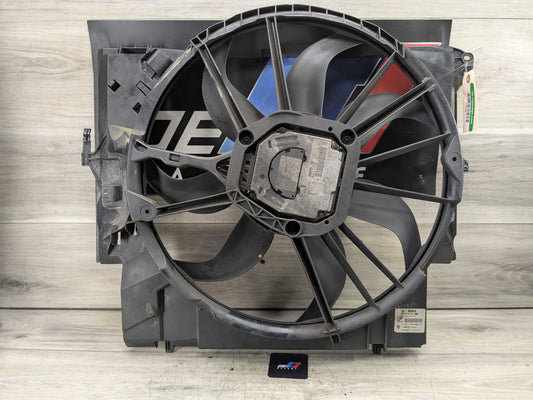 OEM BMW E82 E88 E90 E92 E93 Engine N54 N55 Radiator Auxiliary Fan Shroud 600W
