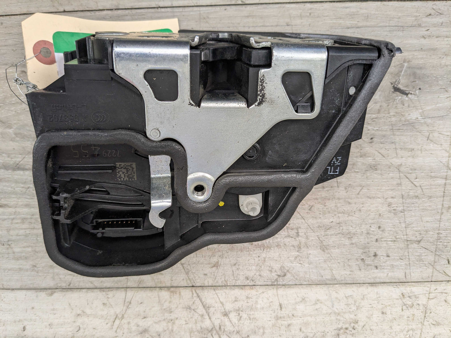 OEM BMW E82 E90 F10 F30 F32 F80 M3 X5 FRONT LEFT Driver Door Lock Latch Actuator