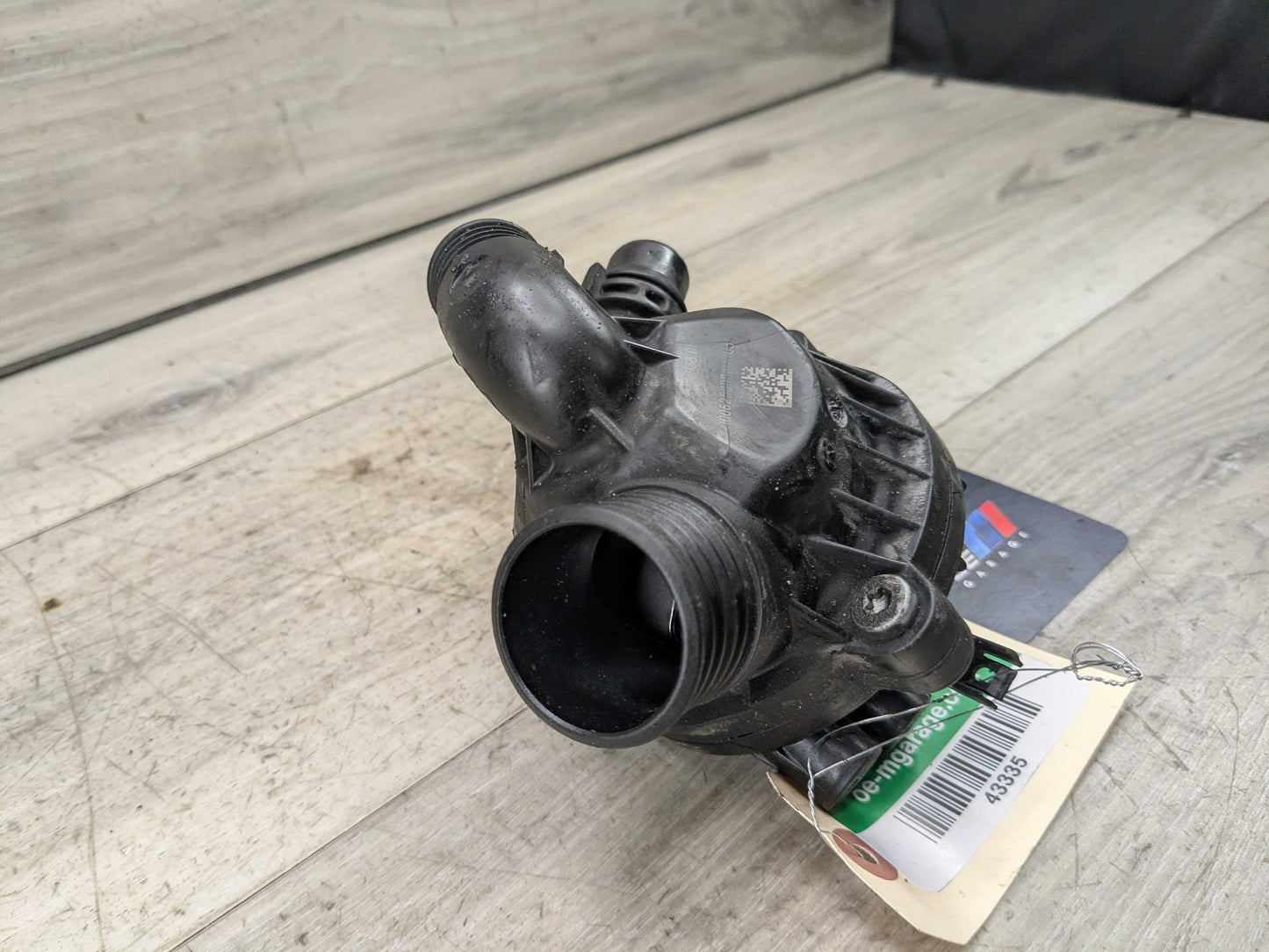 OEM BMW E70 E82 E84 E88 E90 E92 E93 Engine N55 Water Coolant Thermostat Housing