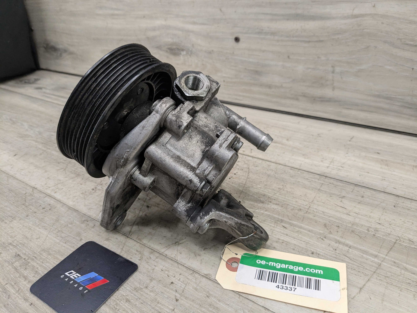 OEM BMW E82 E88 E90 E92 E93 328 335 Hydraulic Power Steering Pump N54 N55