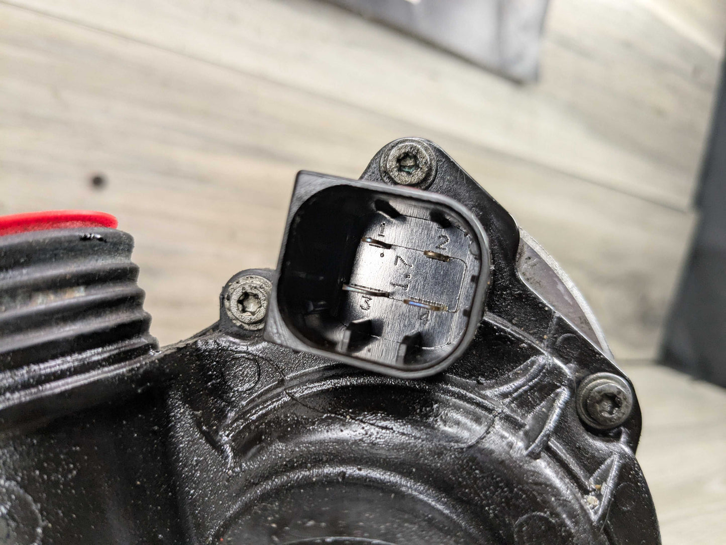 OEM BMW E82 E90 F02 F10 F25 Engine Auxiliary Electric Water Pump Cooling N54 N55