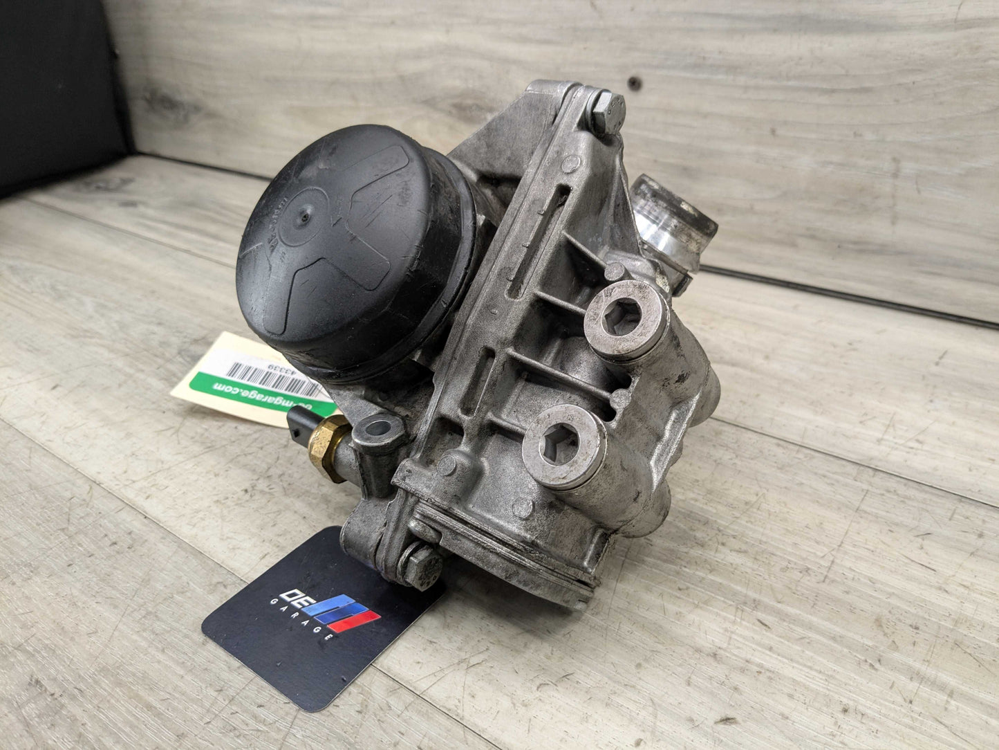 07-13 OEM BMW E82 E90 E92 135 335 N54 N55 Engine Oil Filter Housing COOLER