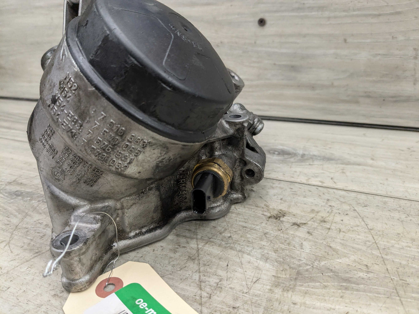 07-13 OEM BMW E82 E90 E92 135 335 N54 N55 Engine Oil Filter Housing COOLER
