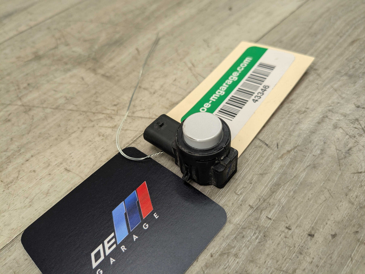 OEM BMW G01* G05* G20 G22 G23 G26 G42 G80 G82 M8 Bumper Parking PDC Sensor WHITE
