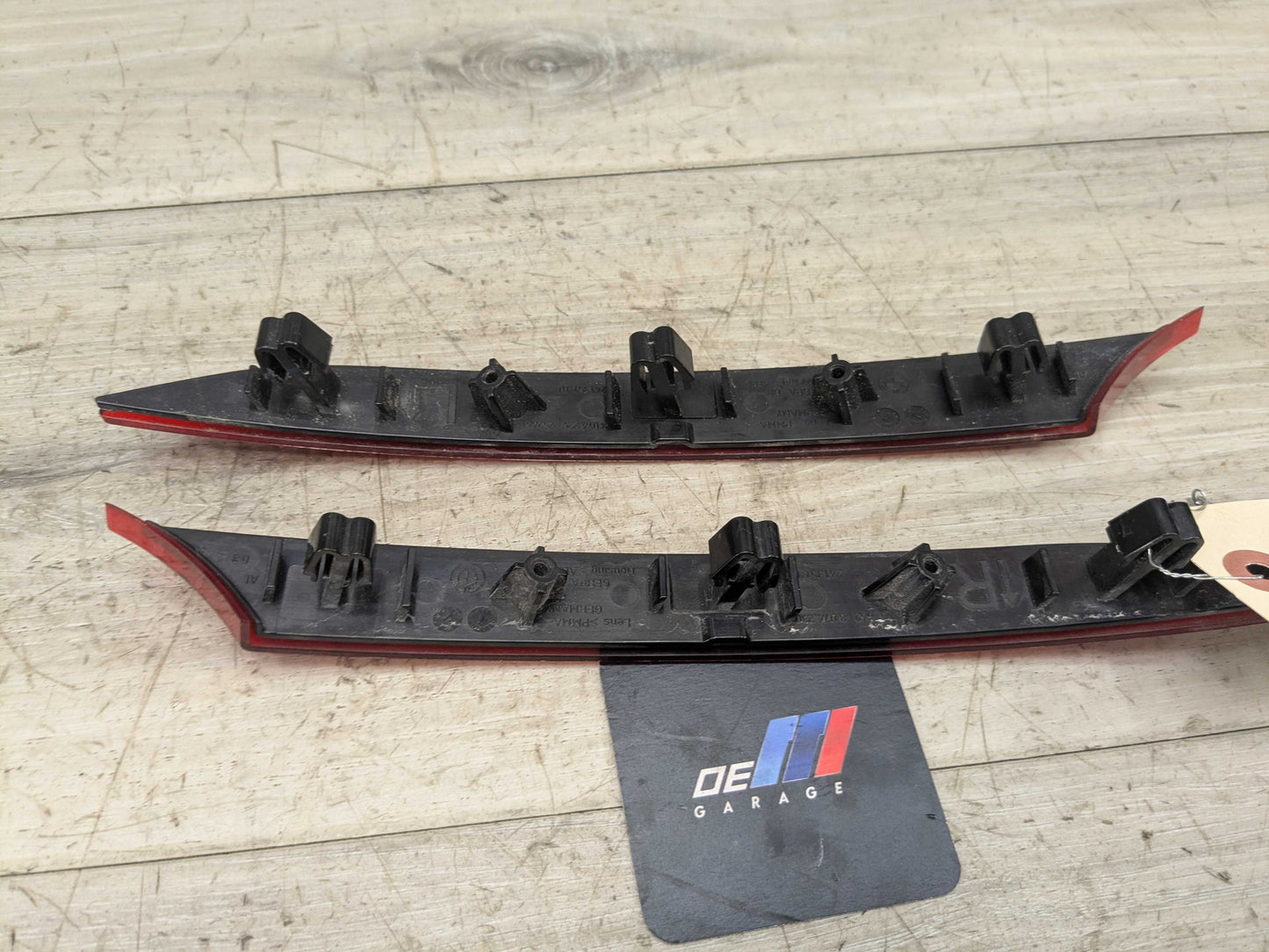 19-22 OEM BMW G20 330 M340 Rear Bumper Left Right Side Markers Lights Reflectors