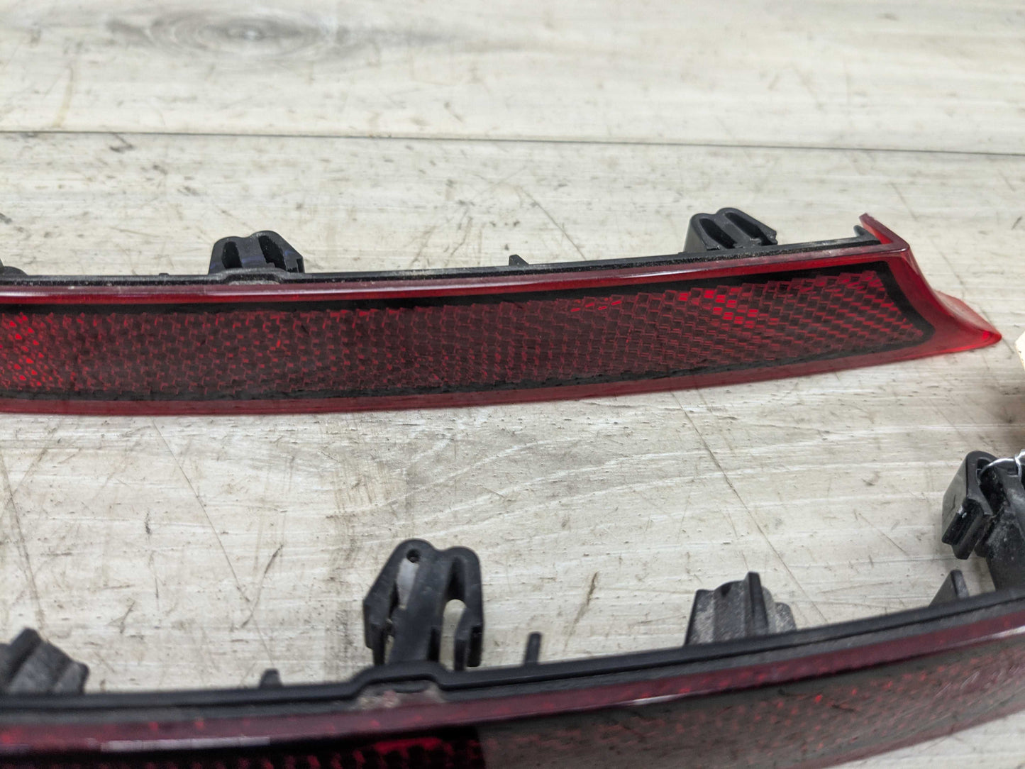 19-22 OEM BMW G20 330 M340 Rear Bumper Left Right Side Markers Lights Reflectors