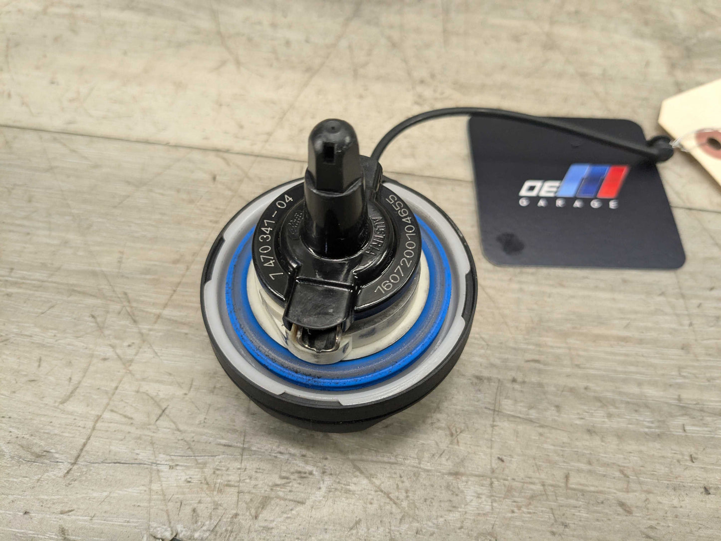 OEM BMW F15 F30 F44 F48 F80 G01 G05 G20 G30 G80 M3 M4 Fuel Gas Tank Filler Cap