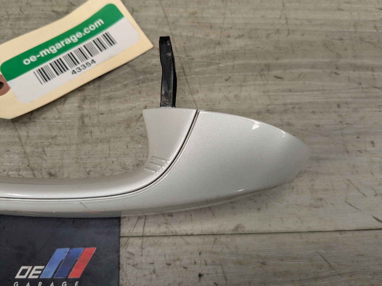 *OEM BMW G01 G02 G20 330 M340 REAR Left Driver Door Handle COMFORT ACCESS White