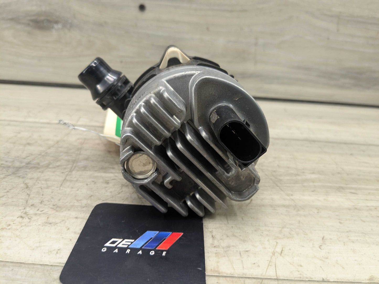 OEM BMW G01 G05 G20 G22 G23 G26 G30 Engine B58 Auxiliary Coolant Water Pump