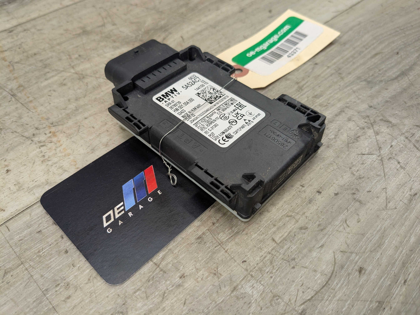 OEM BMW F90 G01 G05 G20 G22 G23 G26 G30 G42 G80 Blind Spot Sensor Radar Module
