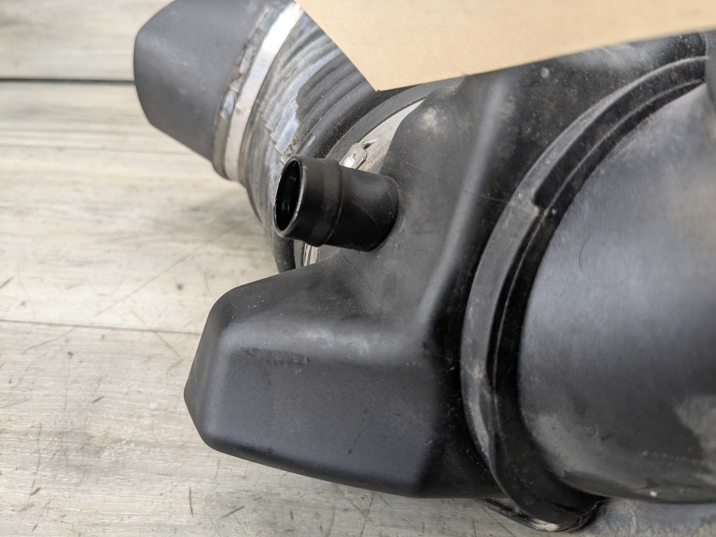 OEM BMW G20 G22 G23 G26 M340 M440 Engine B58 Filtered Air Intake Pipe Resonator
