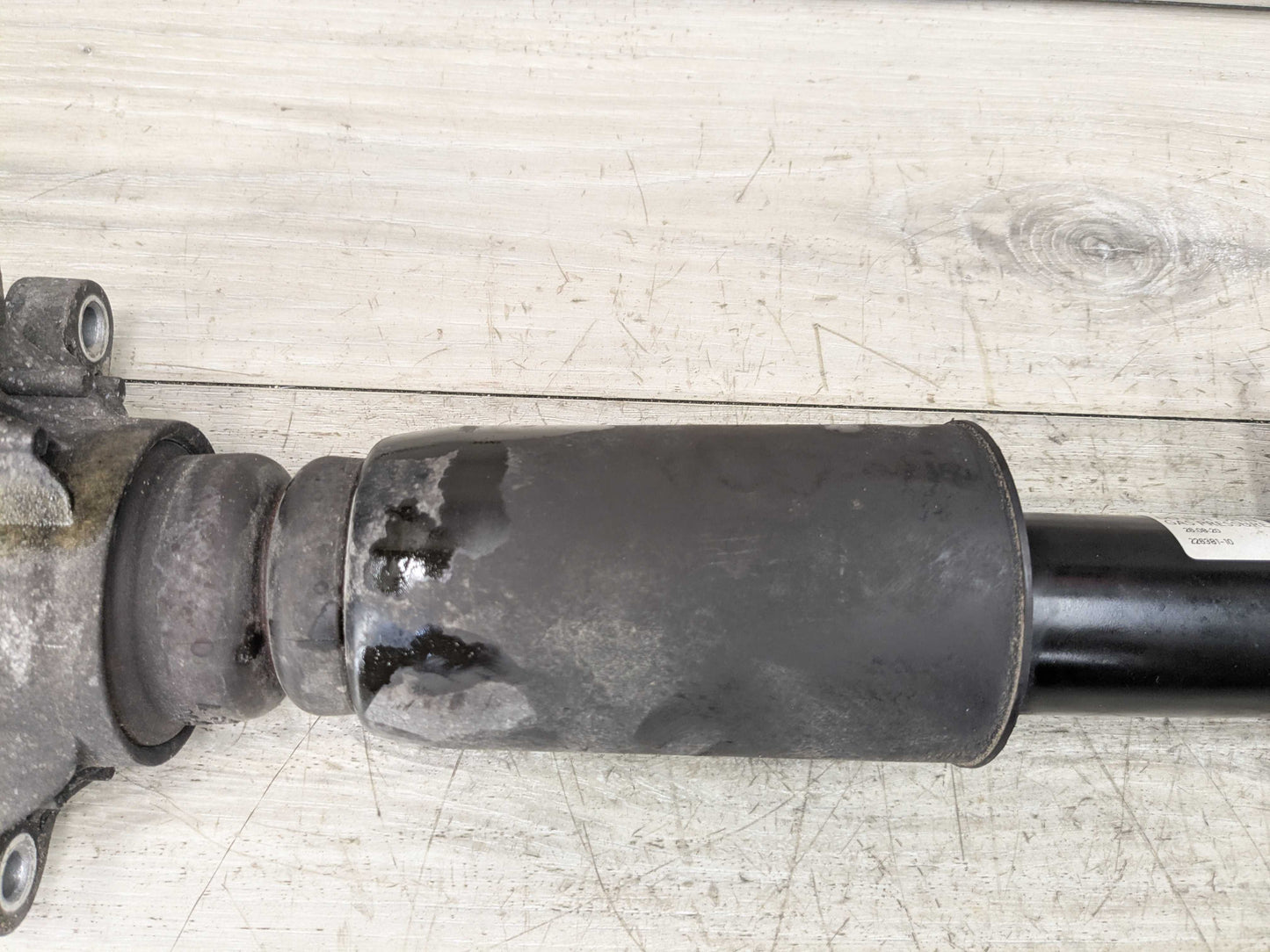 19-25 OEM BMW G20 M340i REAR Left or Right Side Strut Shock Absorber RWD