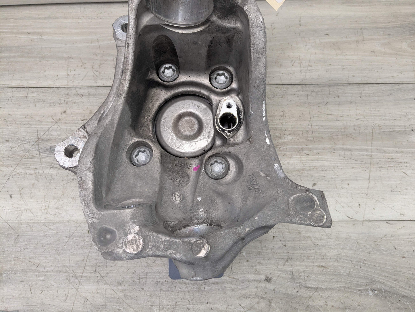 OEM BMW G20 G22 G23 330 M340 FRONT Left Driver Hub Spindle Knuckle Bearing RWD