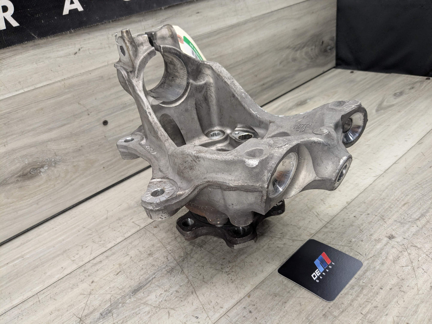OEM BMW G20 G22 G23 330 M340 FRONT Left Driver Hub Spindle Knuckle Bearing RWD
