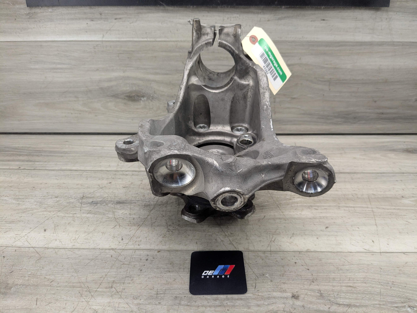 OEM BMW G20 G22 G23 330 M340 FRONT Left Driver Hub Spindle Knuckle Bearing RWD