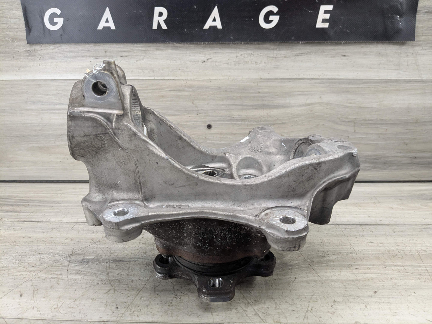 OEM BMW G20 G22 G23 330 M340 FRONT Left Driver Hub Spindle Knuckle Bearing RWD
