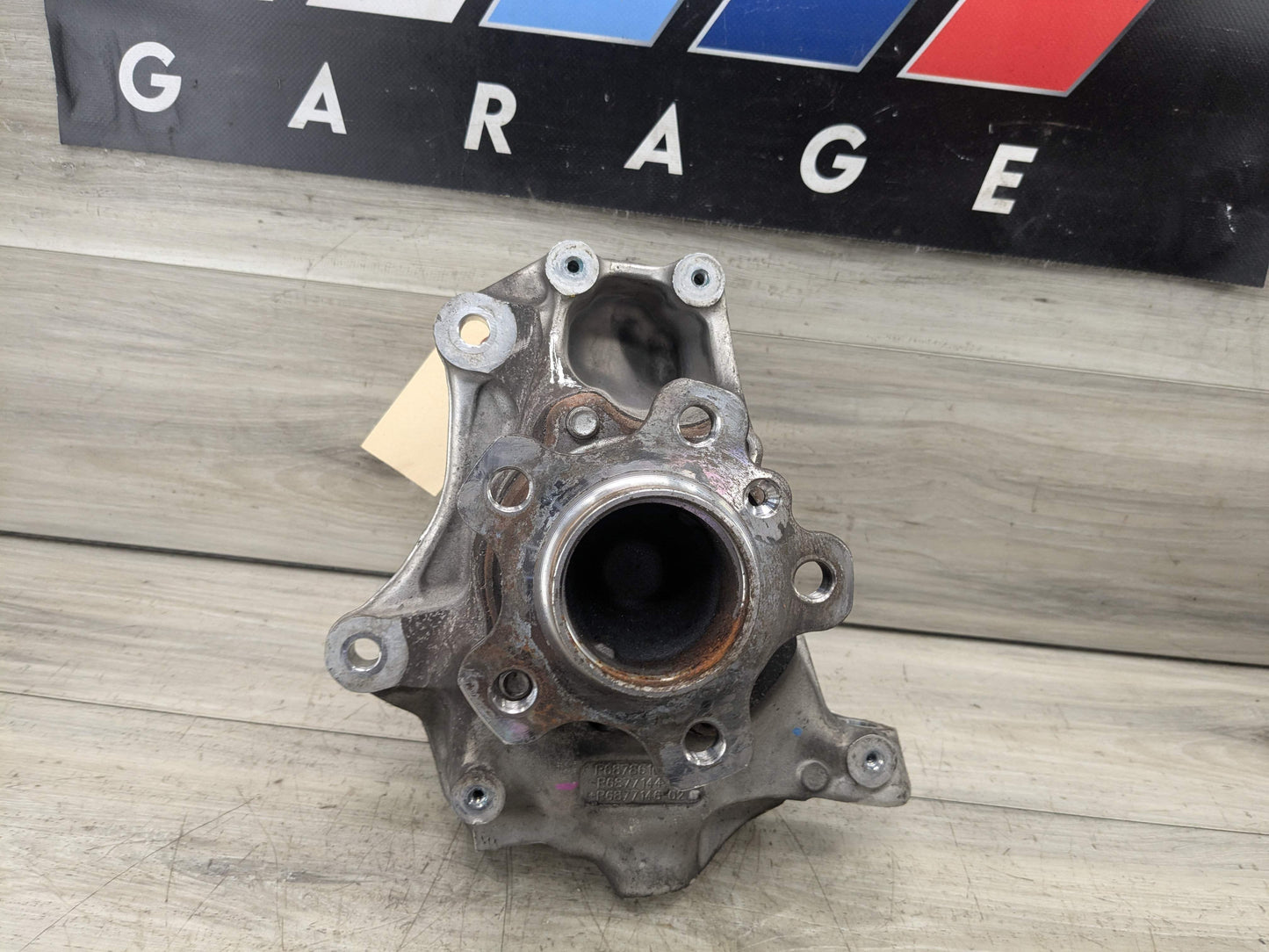 19-25 OEM BMW G20 G22 G23 FRONT Right Passenger Hub Spindle Knuckle Bearing RWD