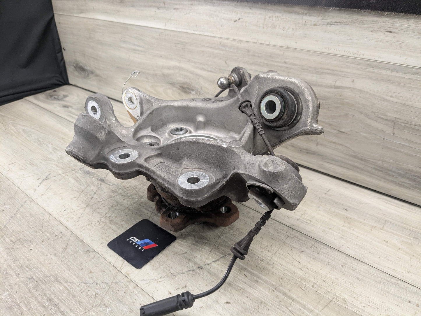 OEM BMW G20 330 M340 REAR Right Passenger Knuckle Wheel Hub Spindle Bearing