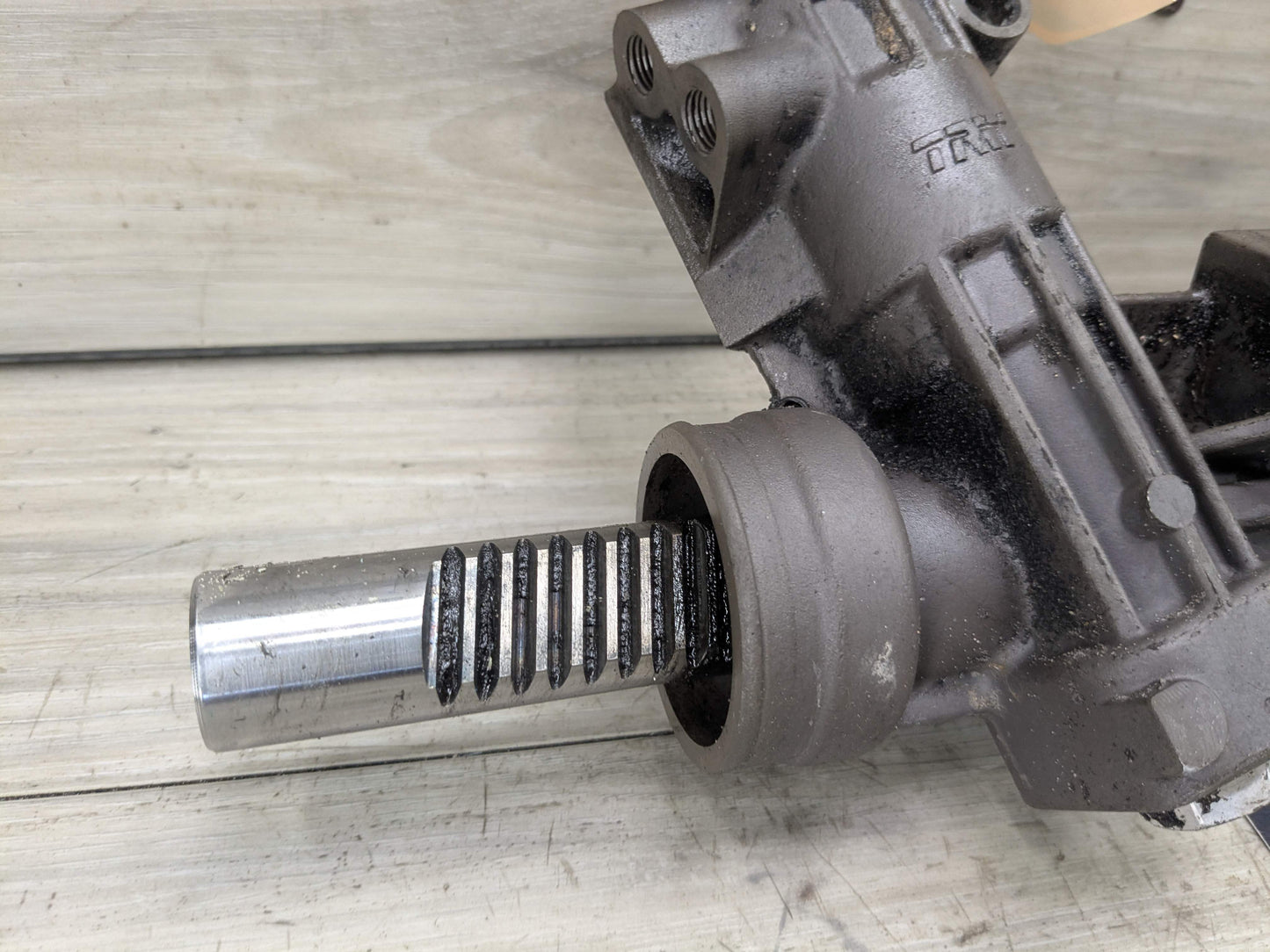 99-05 OEM BMW E46 323 325 328 330 Hydraulic Power Steering Rack and Pinion