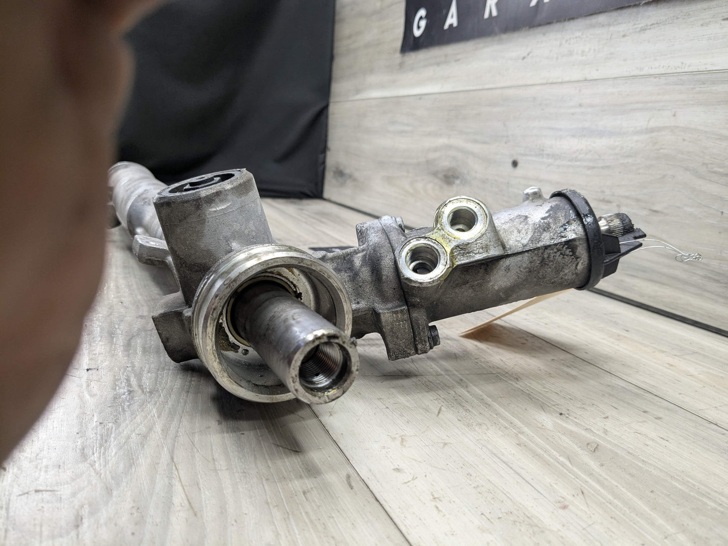 OEM BMW E82 E88 E90 E92 E93 328 335 RWD Power Steering Gear Rack and Pinion L5