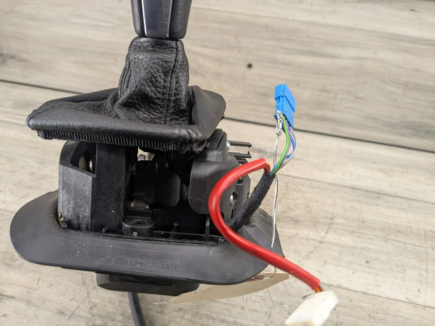 *OEM BMW E90 E92 E93 328 Automatic Transmission Shifter Gear Selector N51 N52