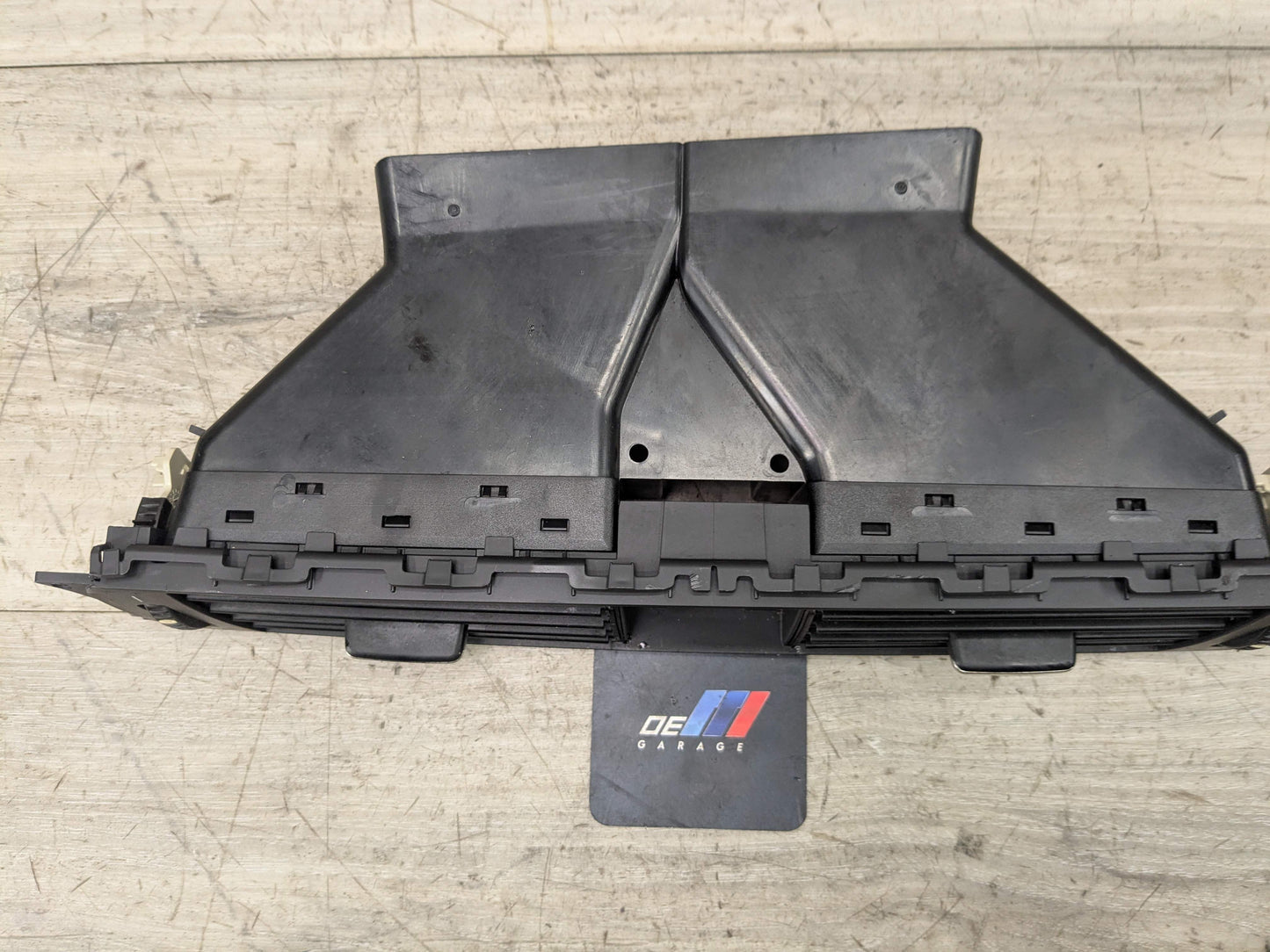 06-13 OEM BMW E90 E91 E92 E93 M3 Dashboard Center AC Air Vent Grille Trim