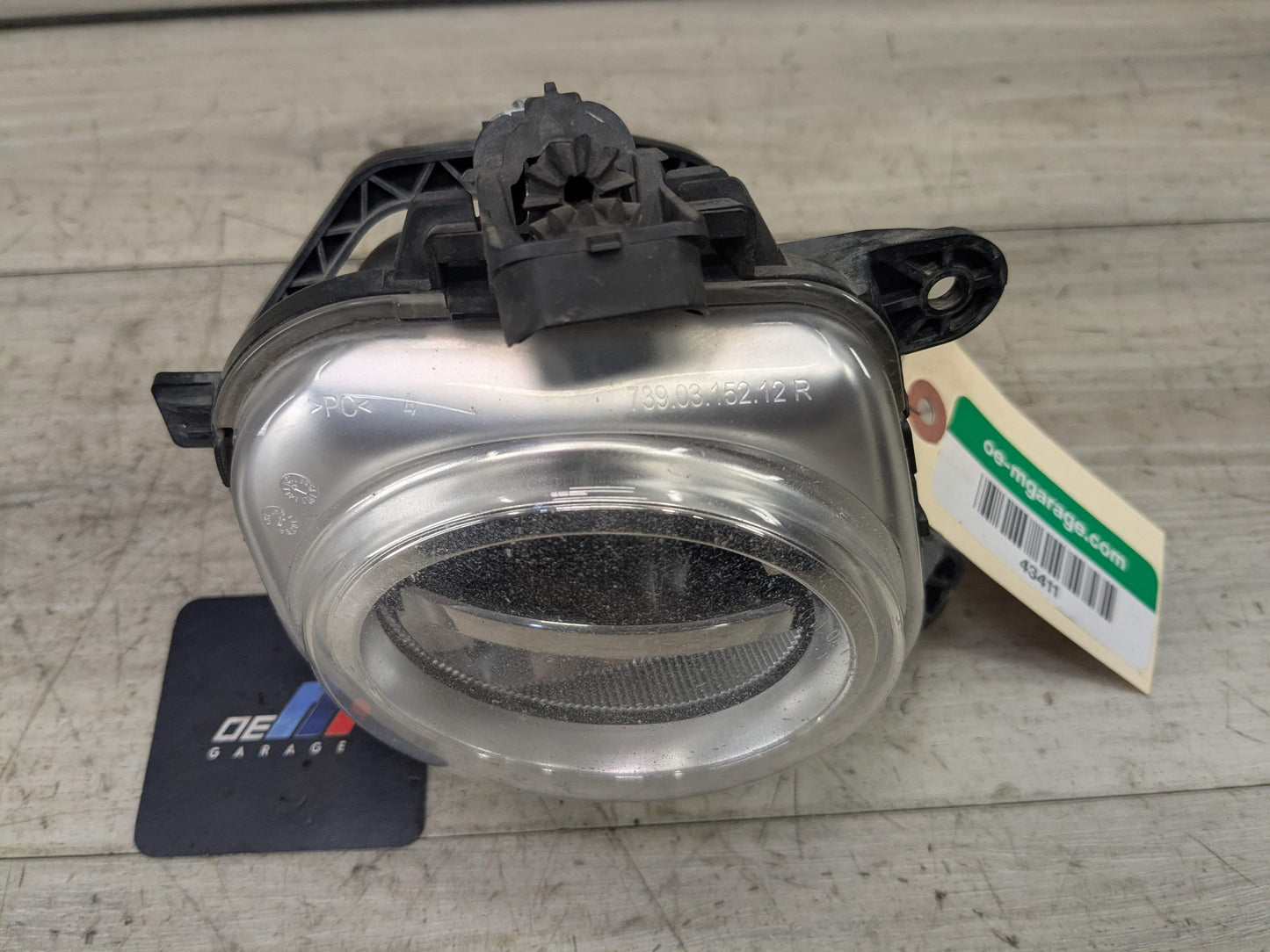 OEM BMW F15 F16 F25 F26 F85 F86 X3 X4 X5 X6 Right Passenger Fog Lamp Light
