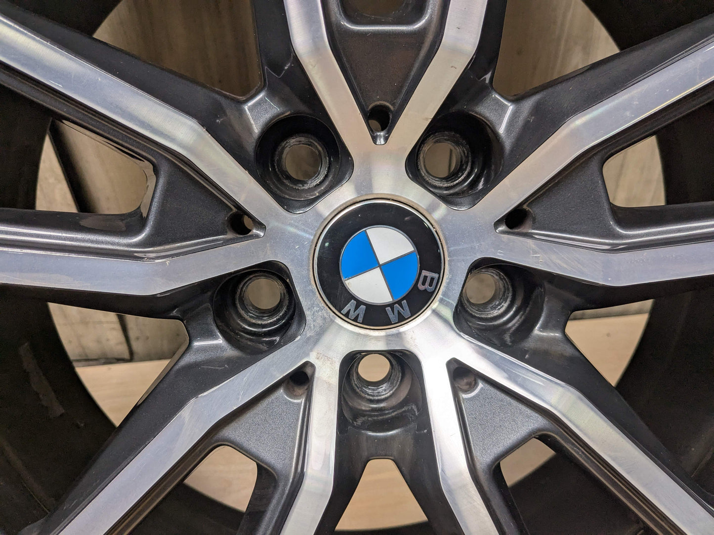 *OEM BMW G20 G22 G23 G42 330 M340 FRONT Rim Wheel 18x7.5 ET25 V-spoke Style 780