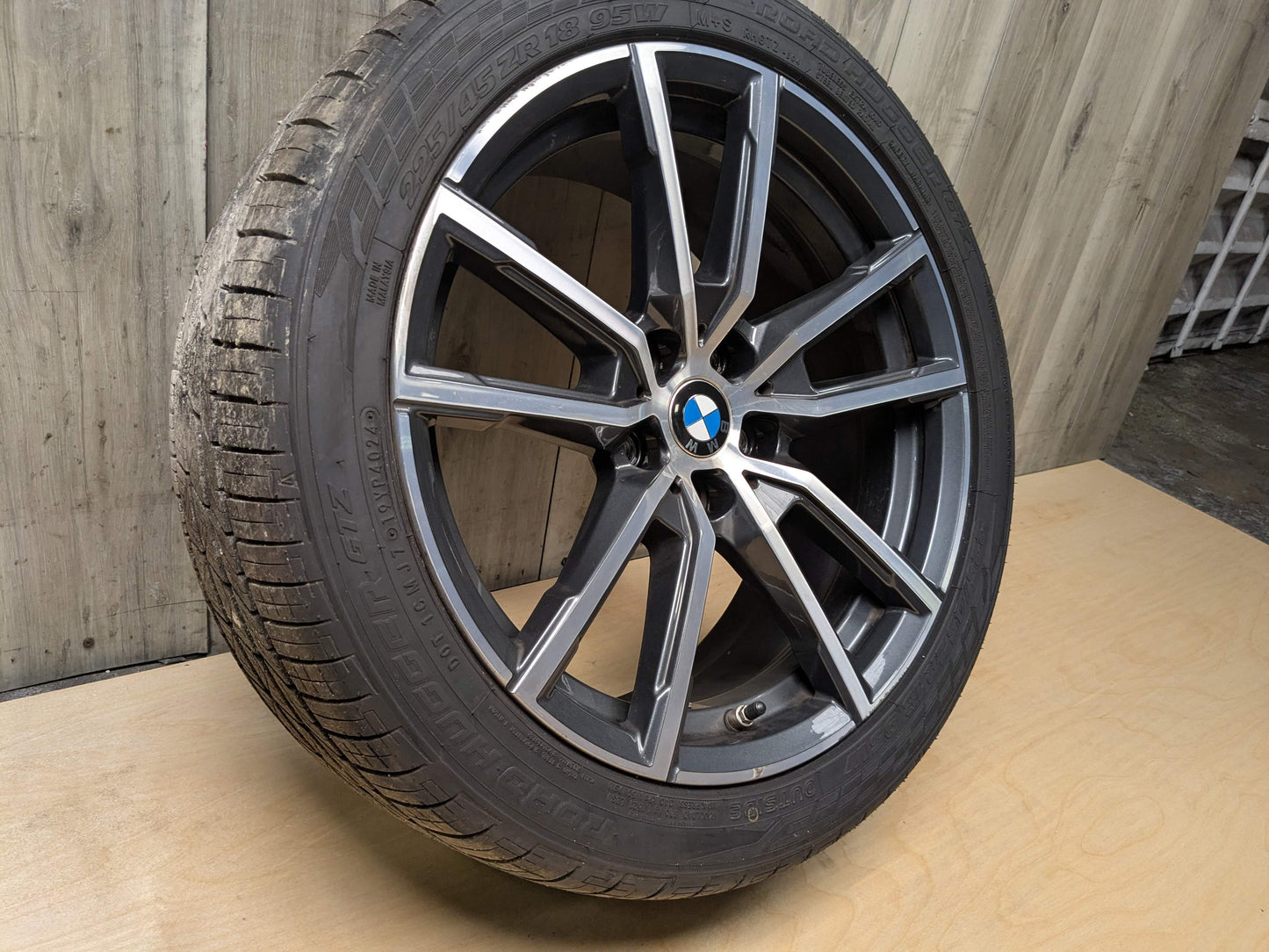 *OEM BMW G20 G22 G23 G42 330 M340 FRONT Rim Wheel 18x7.5 ET25 V-spoke Style 780