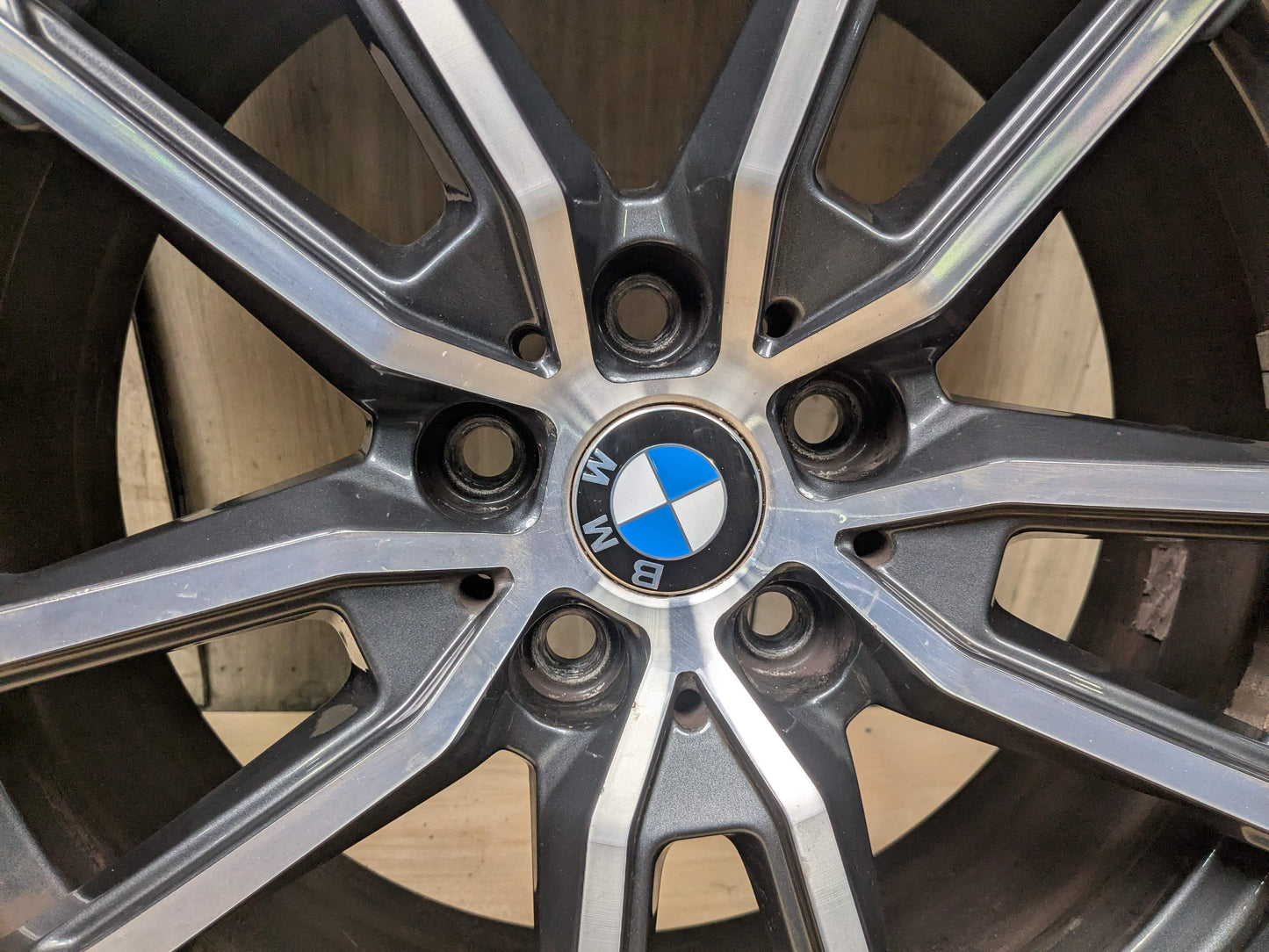 *OEM BMW G20 G22 G23 G42 330 M340 FRONT Rim Wheel 18x7.5 ET25 V-spoke Style 780