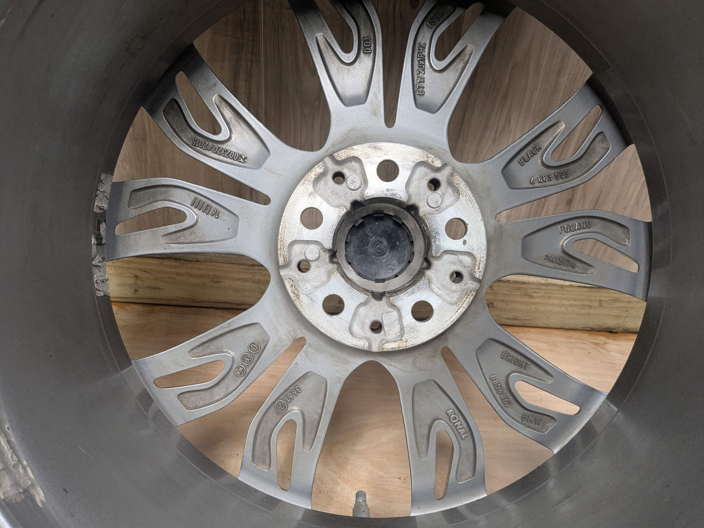 *16-23 OEM BMW F39 F48 X1 X2 28i 28iX Wheel Rim 18x7.5 ET51 Y-Spoke Style 566