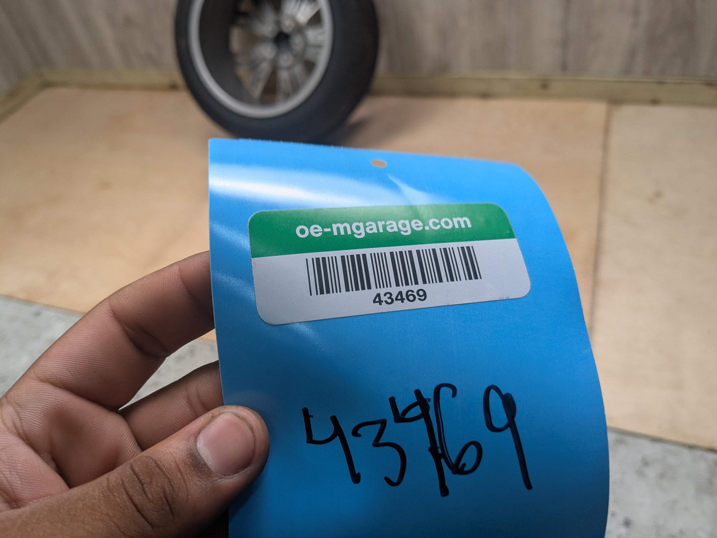 *16-23 OEM BMW F39 F48 X1 X2 28i 28iX Wheel Rim 18x7.5 ET51 Y-Spoke Style 566