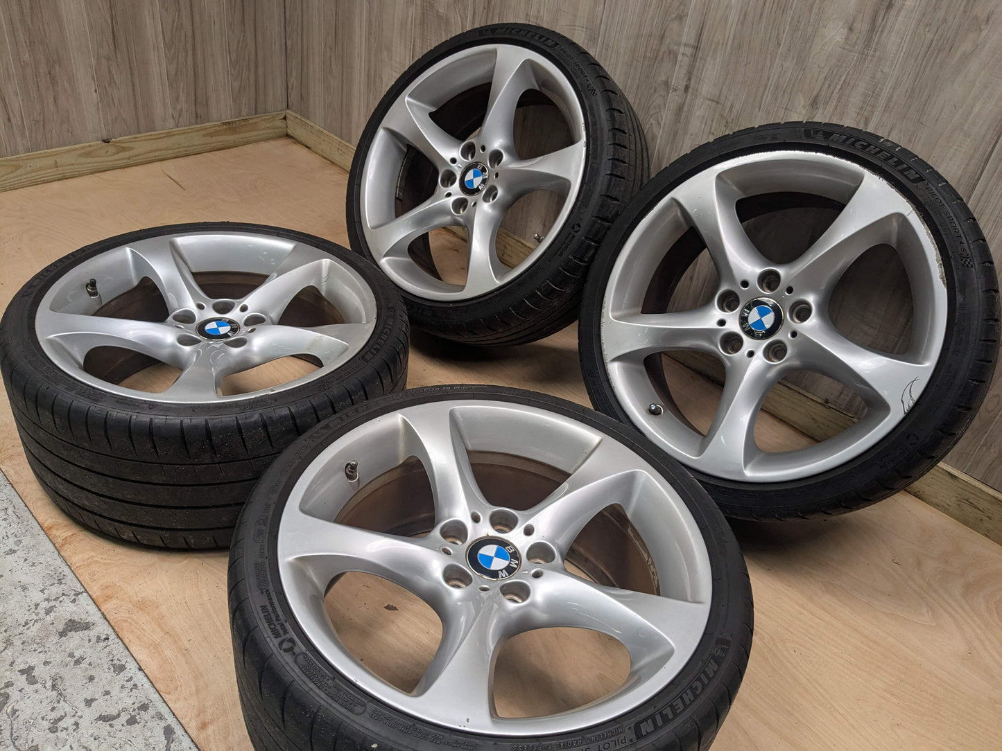 BBS OEM BMW E90 E92 E93 328 335 Wheels Rims 19x8 19x9 Star Spoke Style 230 SET