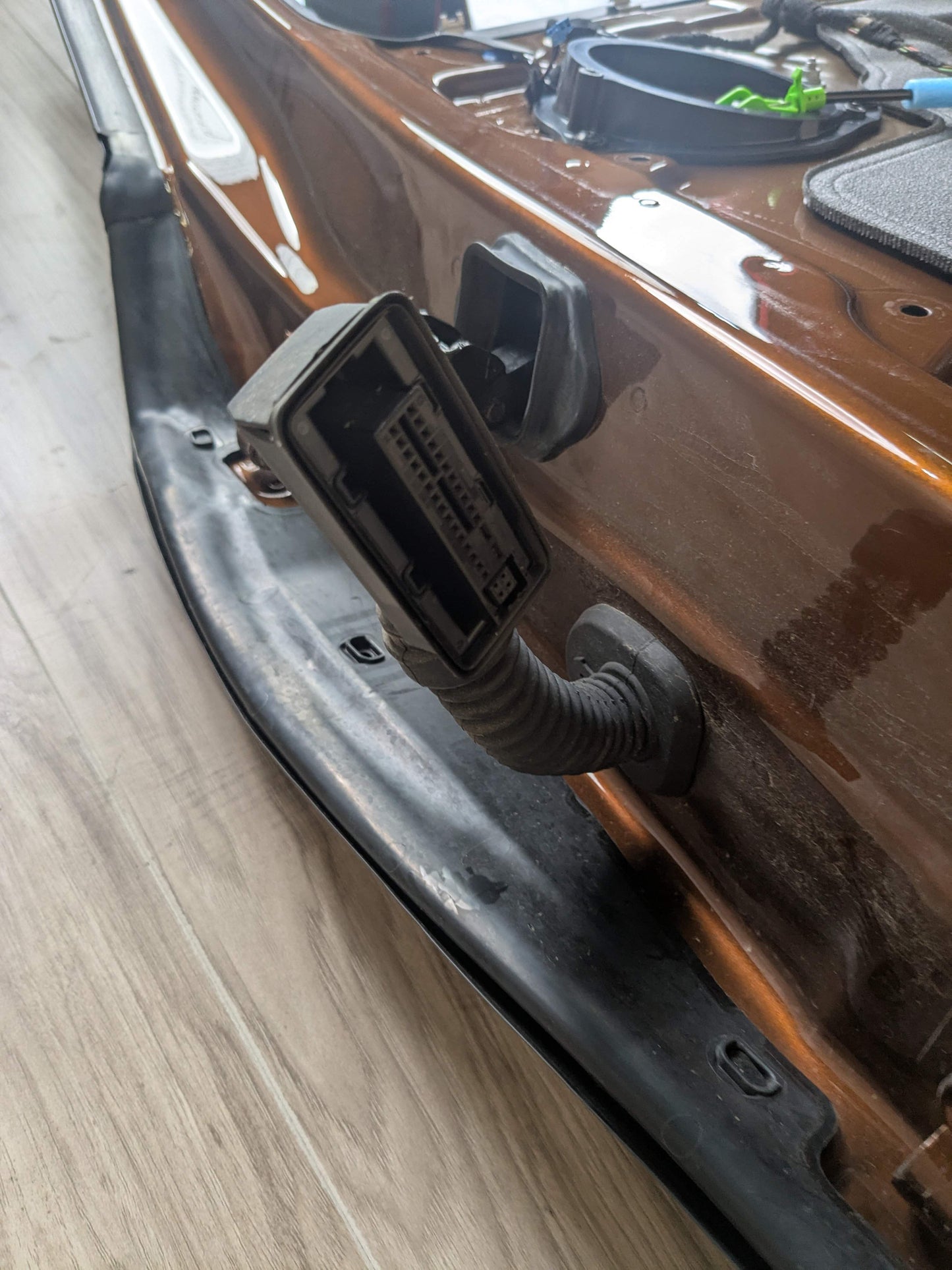 16-22 OEM BMW F48 X1 28i 28iX Rear Left Driver Side Door Shell Panel Bronze