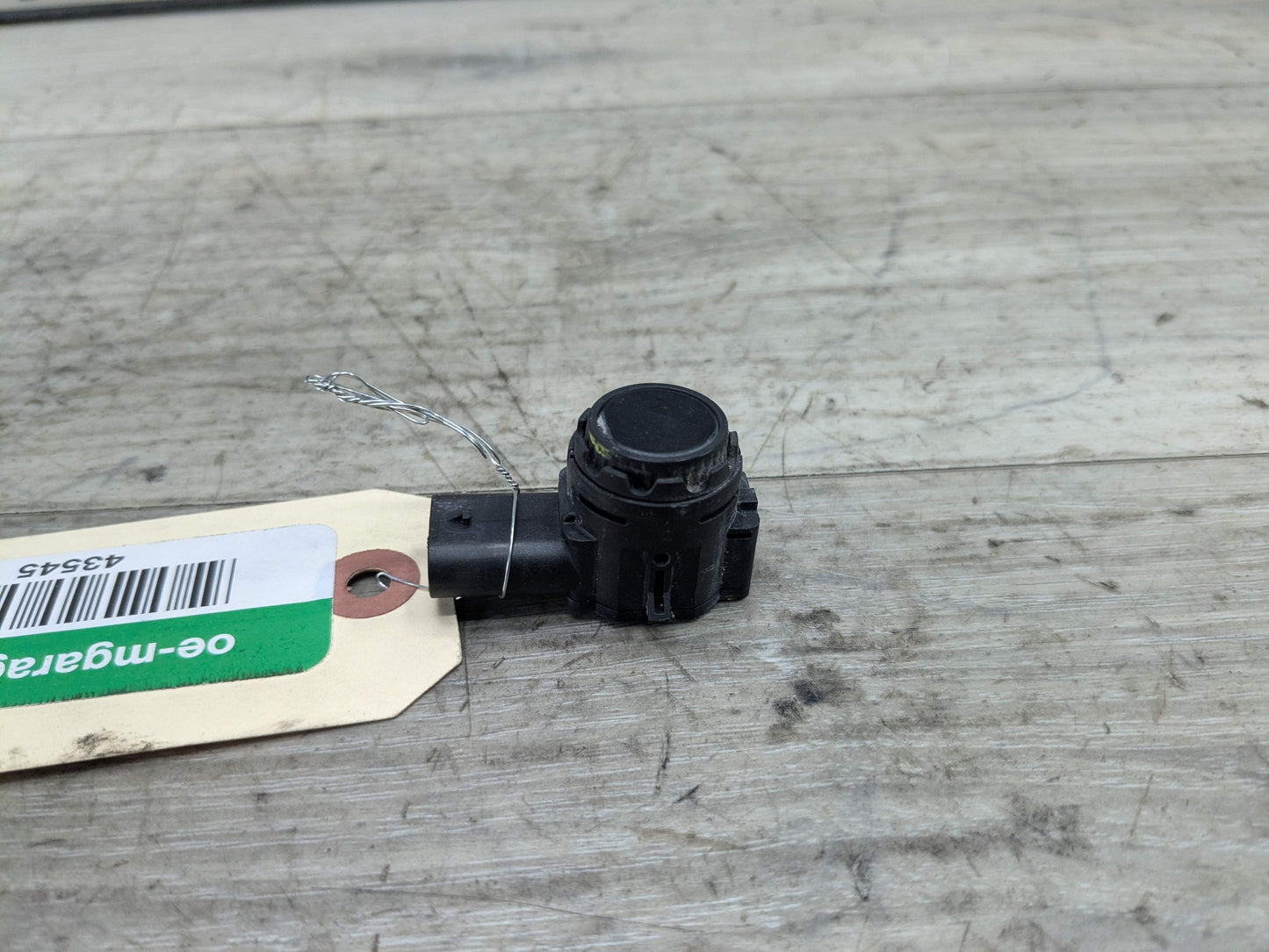 OEM BMW F44 G05 G12 G20 G22 G23 G26 G80 PDC Parking Distance Sonic Sensor Black