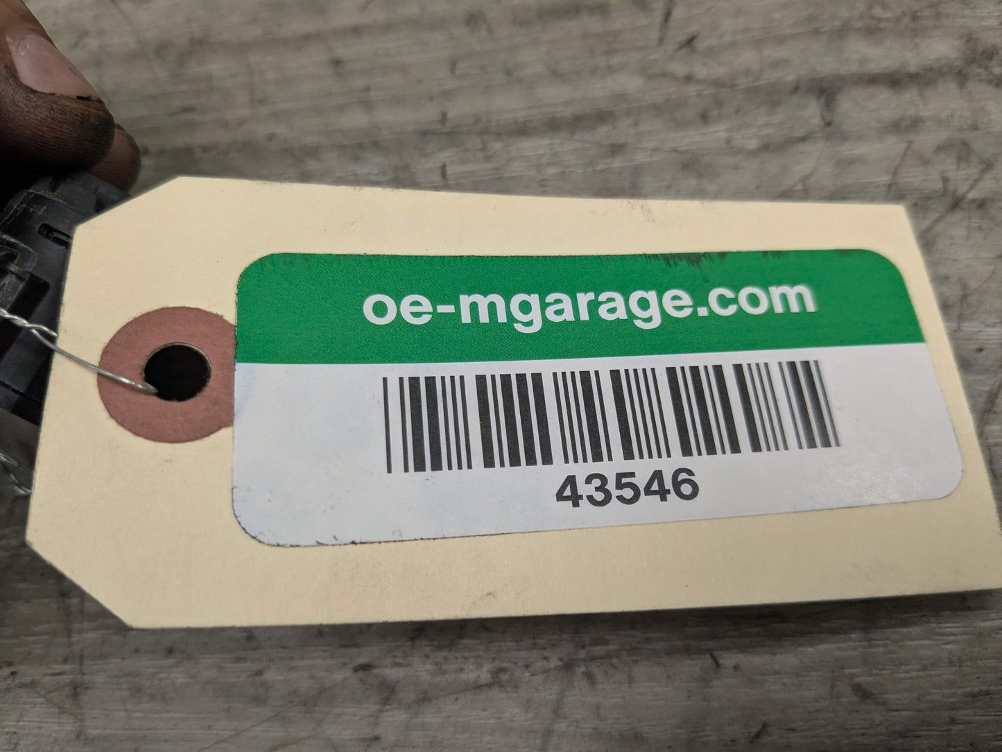 OEM BMW F44 G05 G12 G20 G22 G23 G26 G80 PDC Parking Distance Sonic Sensor Black