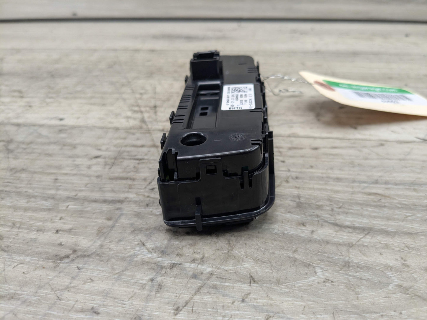 OEM BMW G20 G22 G23 G26 G80 G82 G83 Rear AC Air Climate Control Switch Module