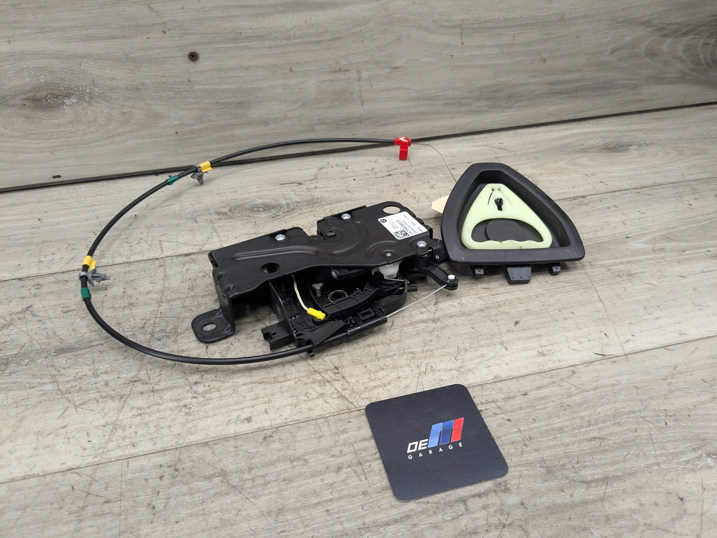 OEM BMW F44 F90 G20 G22 G26 G30 G42 G80 G82 Trunk Lid Latch Lock Opener Actuator
