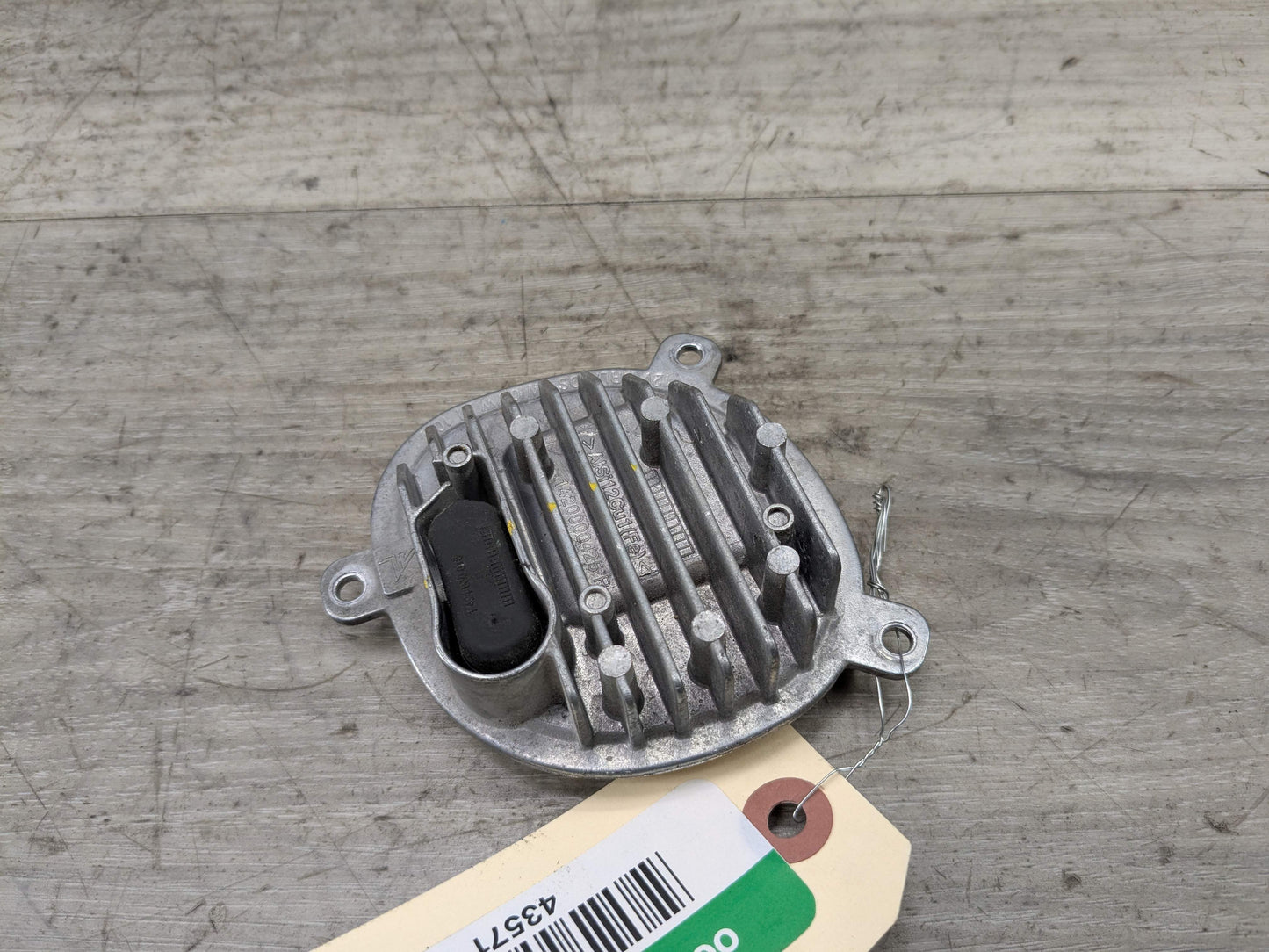 19-22 OEM BMW G20 330 M340 Headlight DRL Daytime Running Light Module Ballast