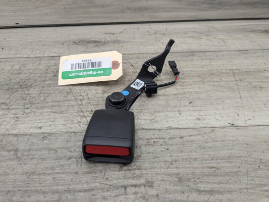 OEM BMW G20 G22 G26 G80 G82 M3 M4 Rear Left Driver Seatbelt Seat Belt Buckle